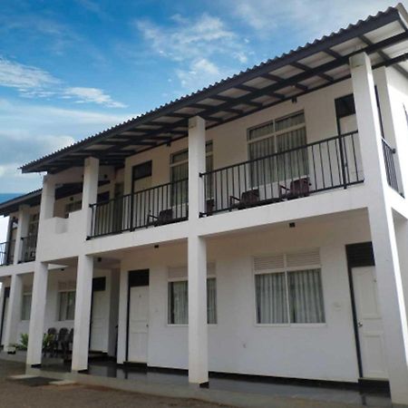 Romana Rest Kataragama Εξωτερικό φωτογραφία